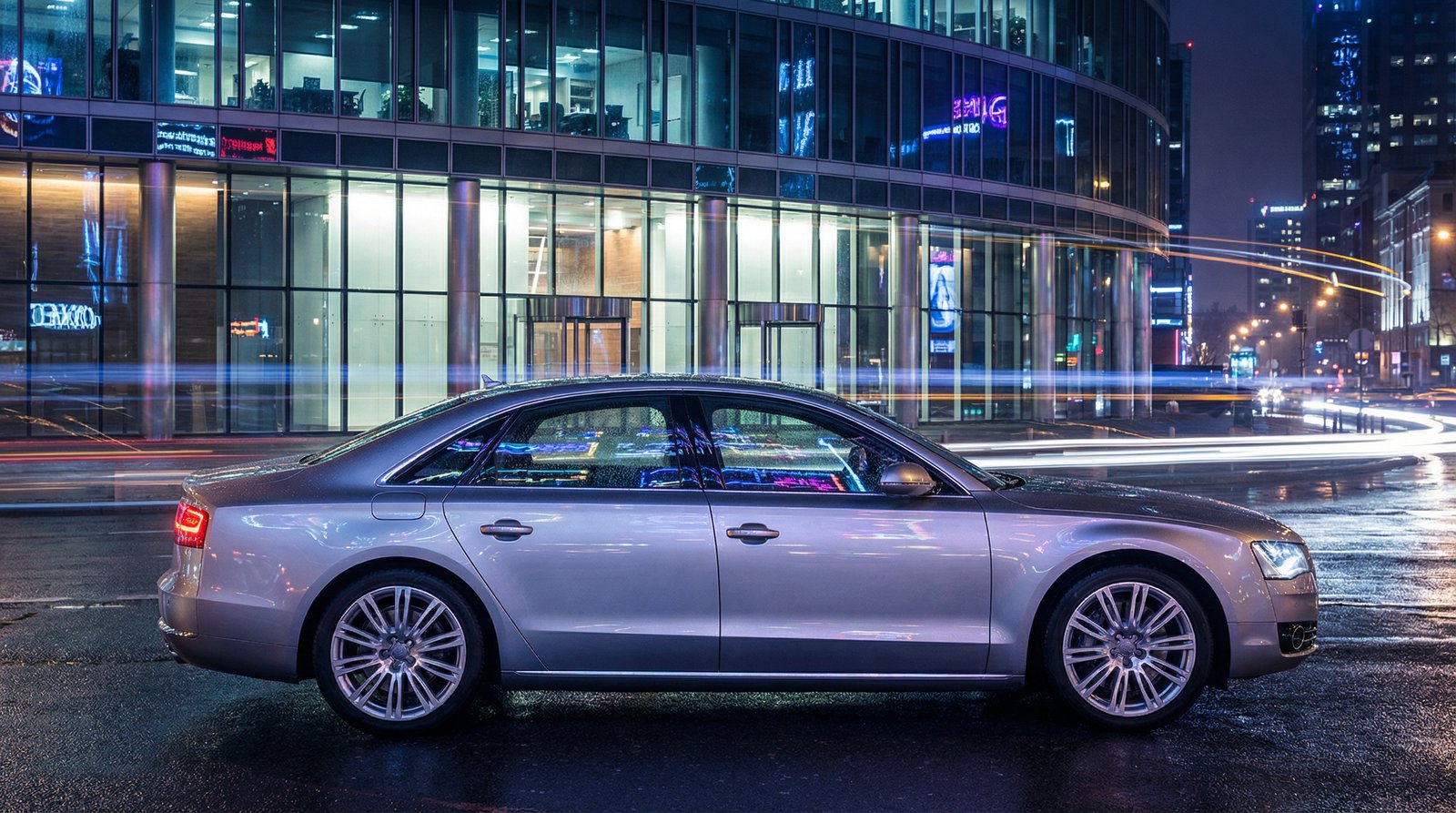 蜜桃传媒轿车视频